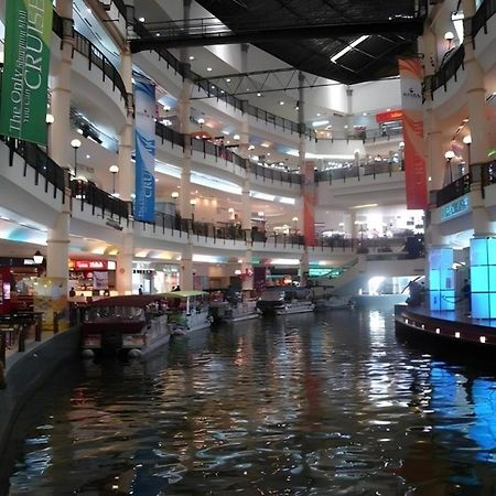 Serdang Business Hotel Seri Kembangan Exterior foto